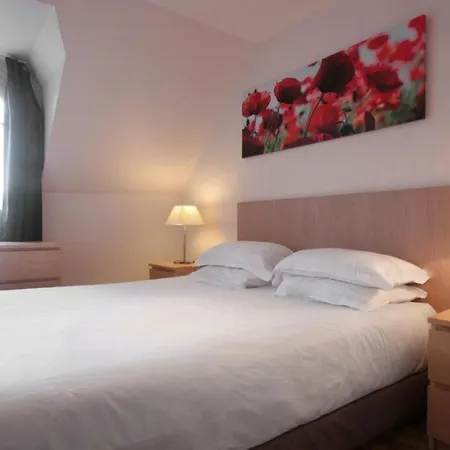 Apartment Bridgestreet Champs Elysees Paris